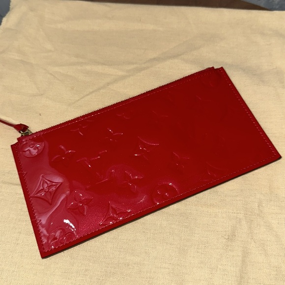 Louis Vuitton cherry red vernis falecie insert pochette clutch case - Picture 12 of 12